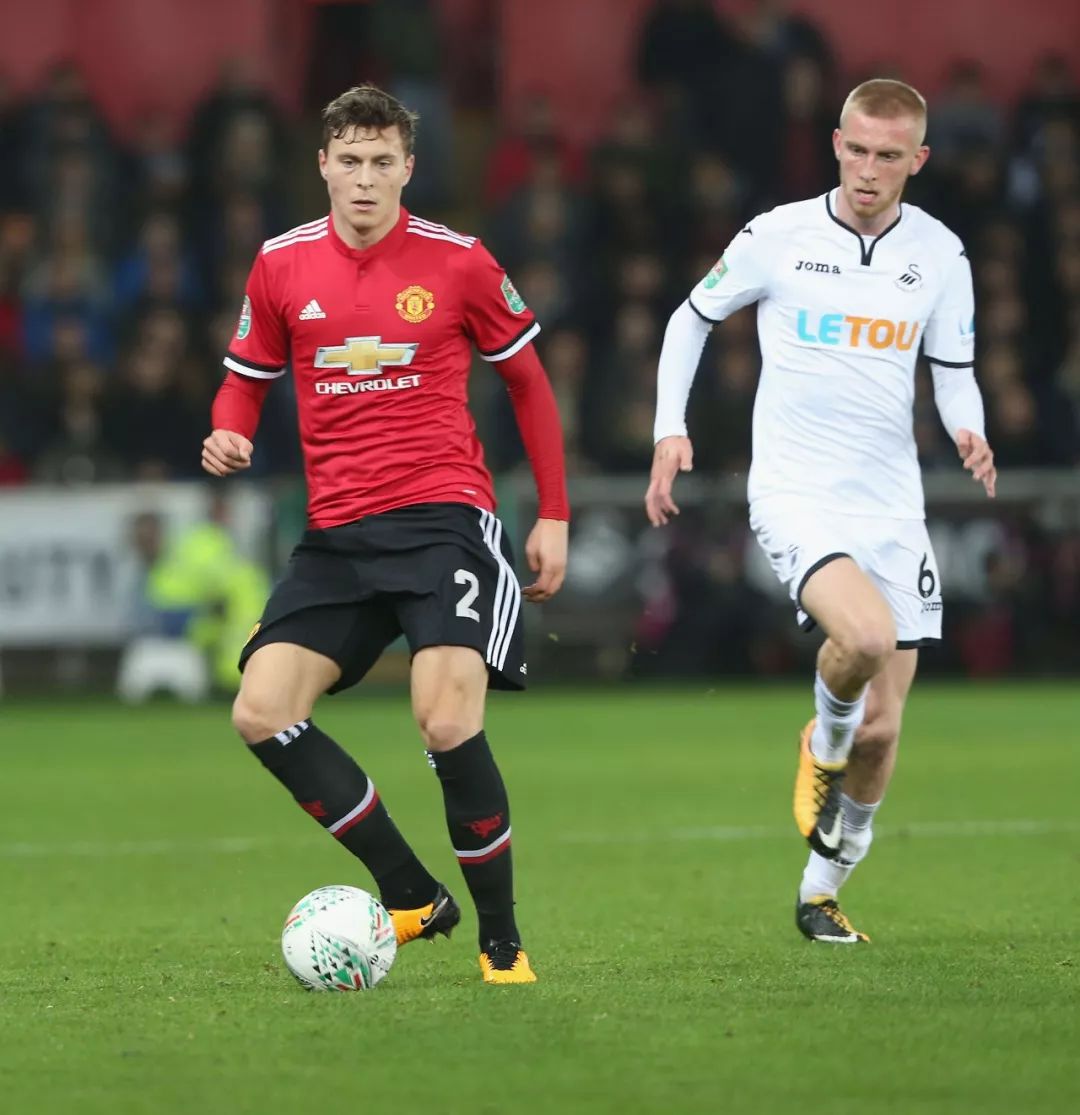 反映出足球 反映出足球