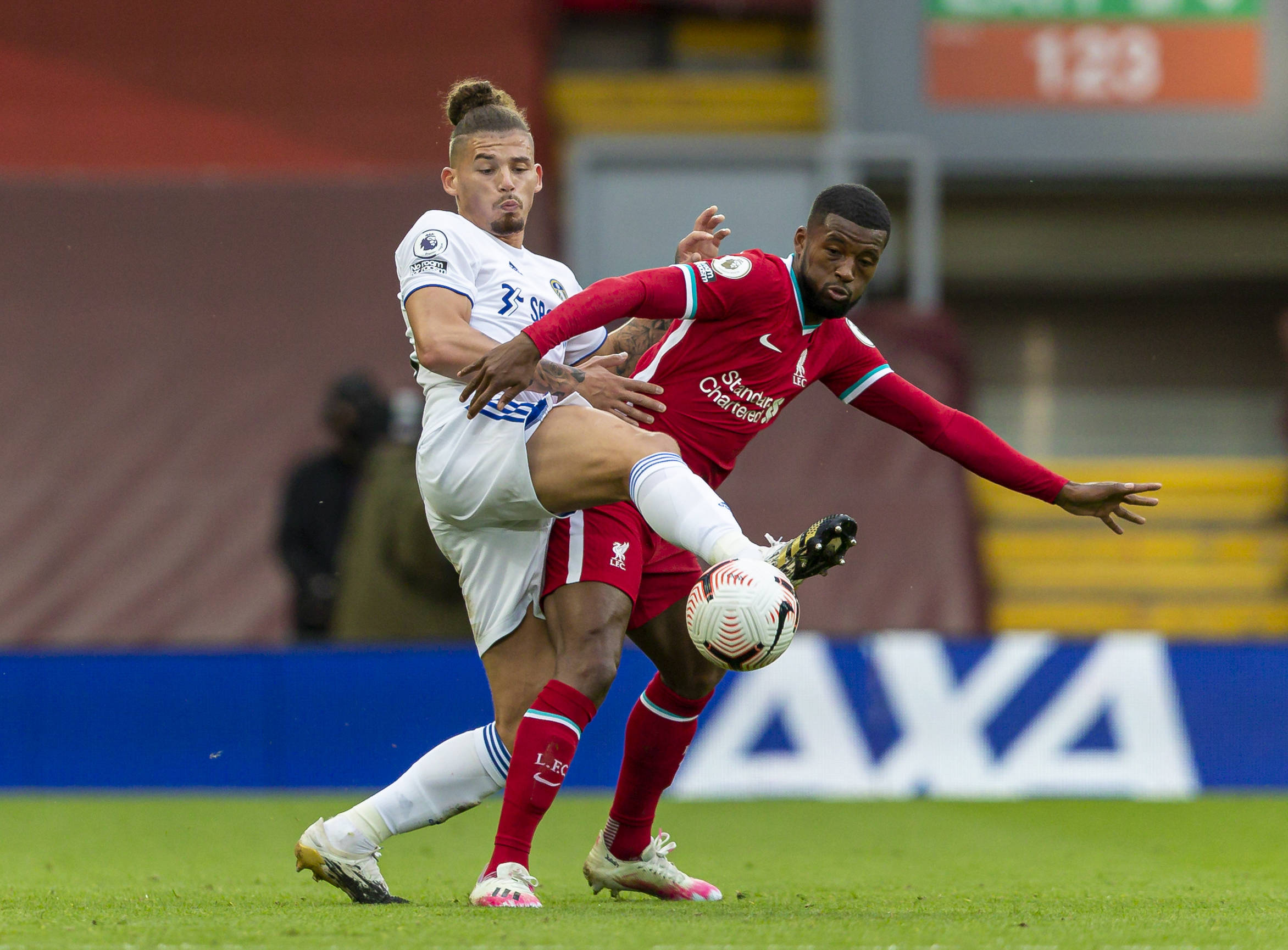 沙特队的中 沙特队的中
