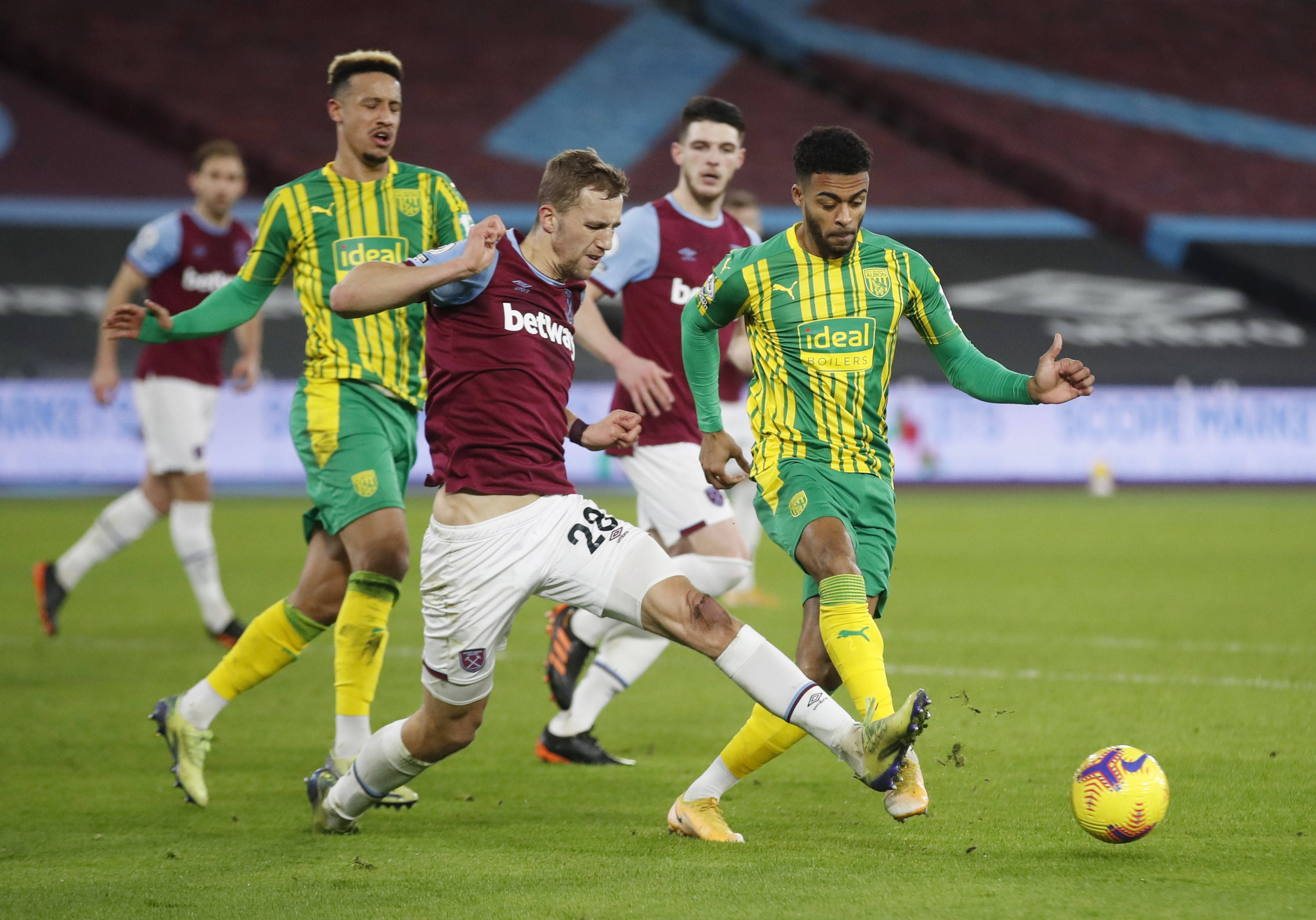 大俱乐部不 大俱乐部不